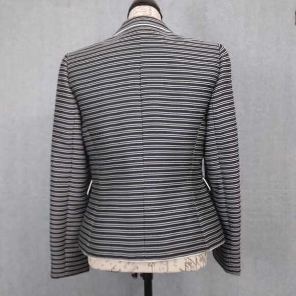 Tahari | NWT Textured Stripe Single Button Blazer Jacket Blue Black | Size 6 - Picture 5 of 9
